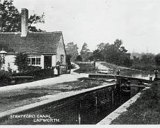 JoyW_0015 Lock Cottage at Kingswood before restoration