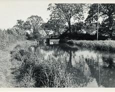 LHG02_0022 Canal near Drawbridge Farm