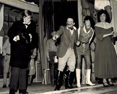 Old Woman w l i t Boot 1980 (2)