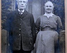S5304 Henry and Harriet Priest c1900